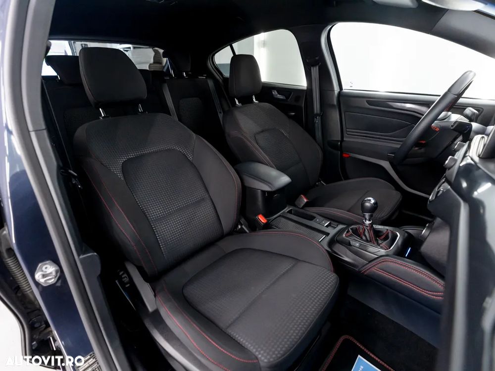 Ford Focus 1.0 EcoBoost Hybrid ST-LINE STYLE - 6