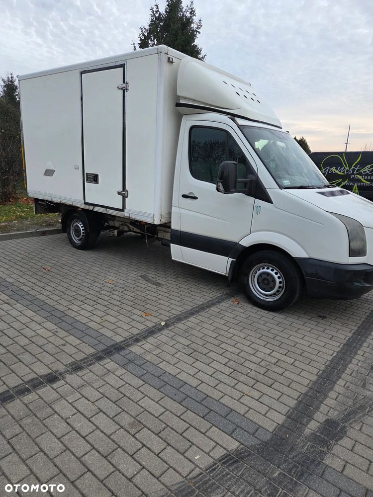 Volkswagen Crafter - 1