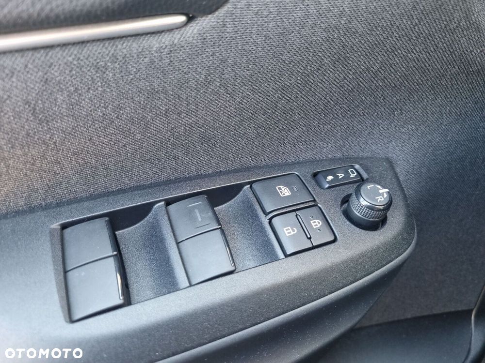 Toyota Yaris Cross Hybrid 1.5 Comfort - 24