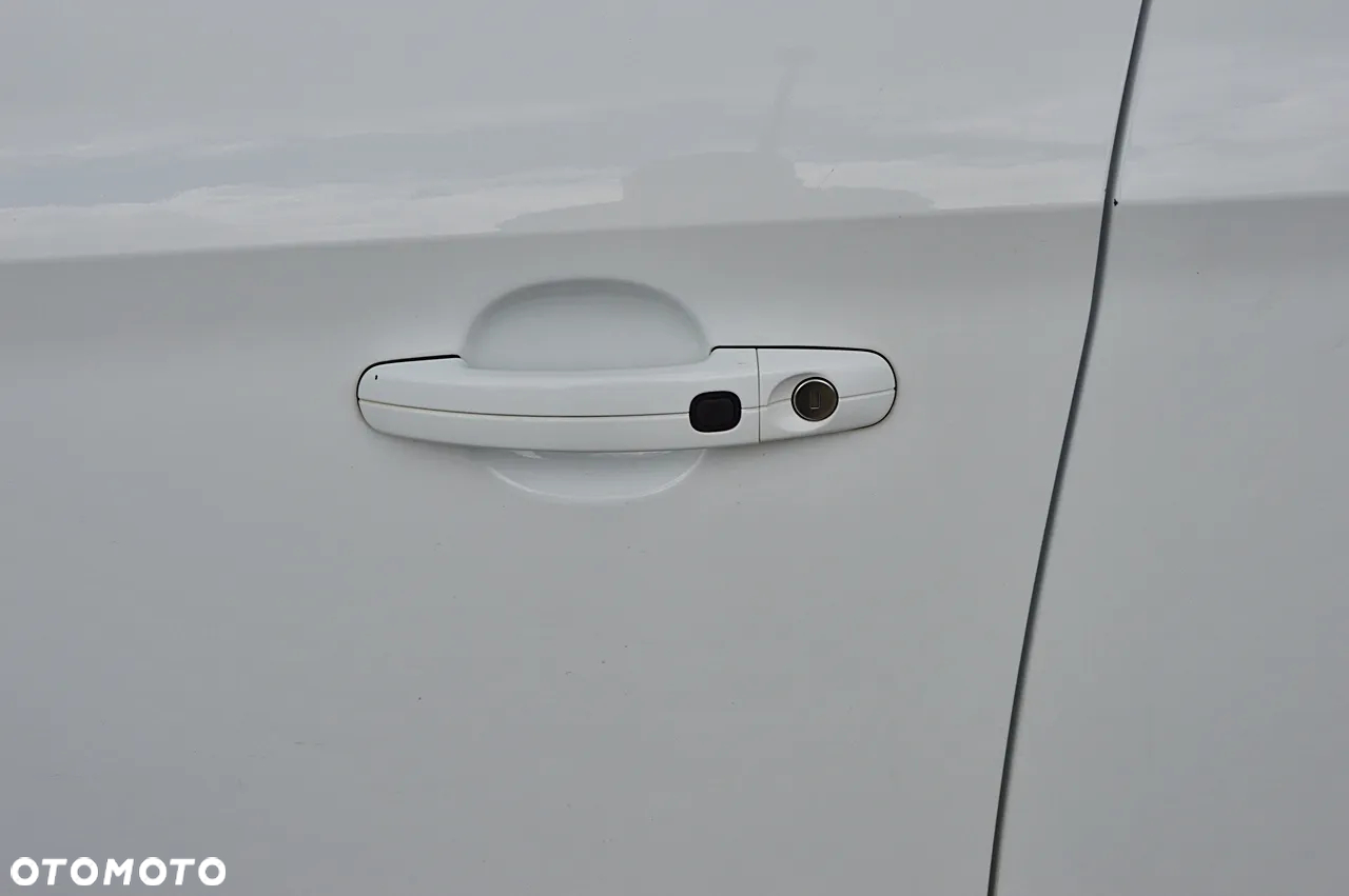 Ford Kuga 2.0 TDCi Titanium - 12