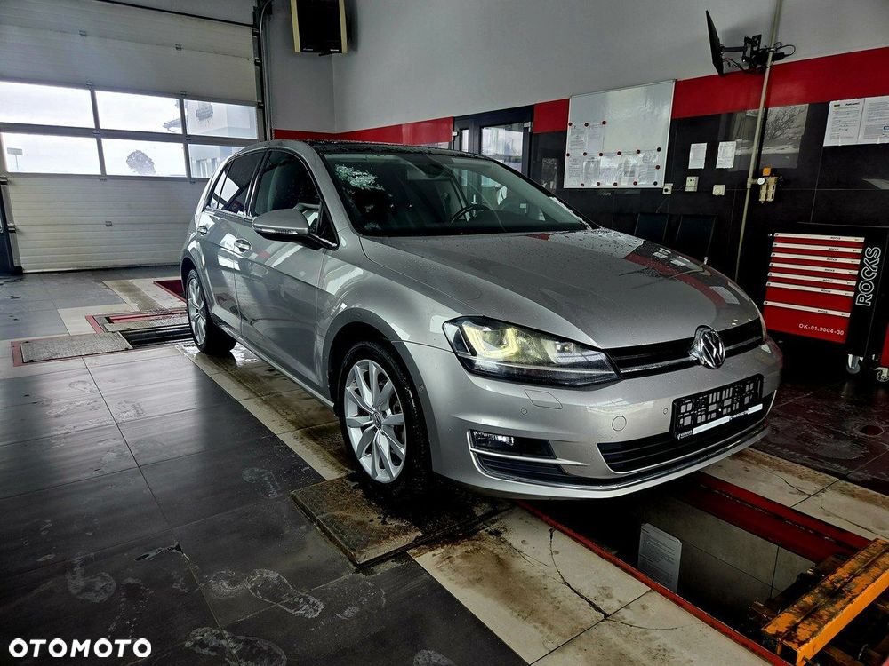 Volkswagen Golf 1.4 TSI BMT Highline DSG - 38