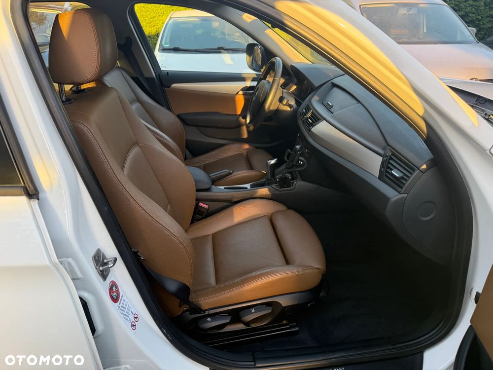 BMW X1 sDrive18d - 9