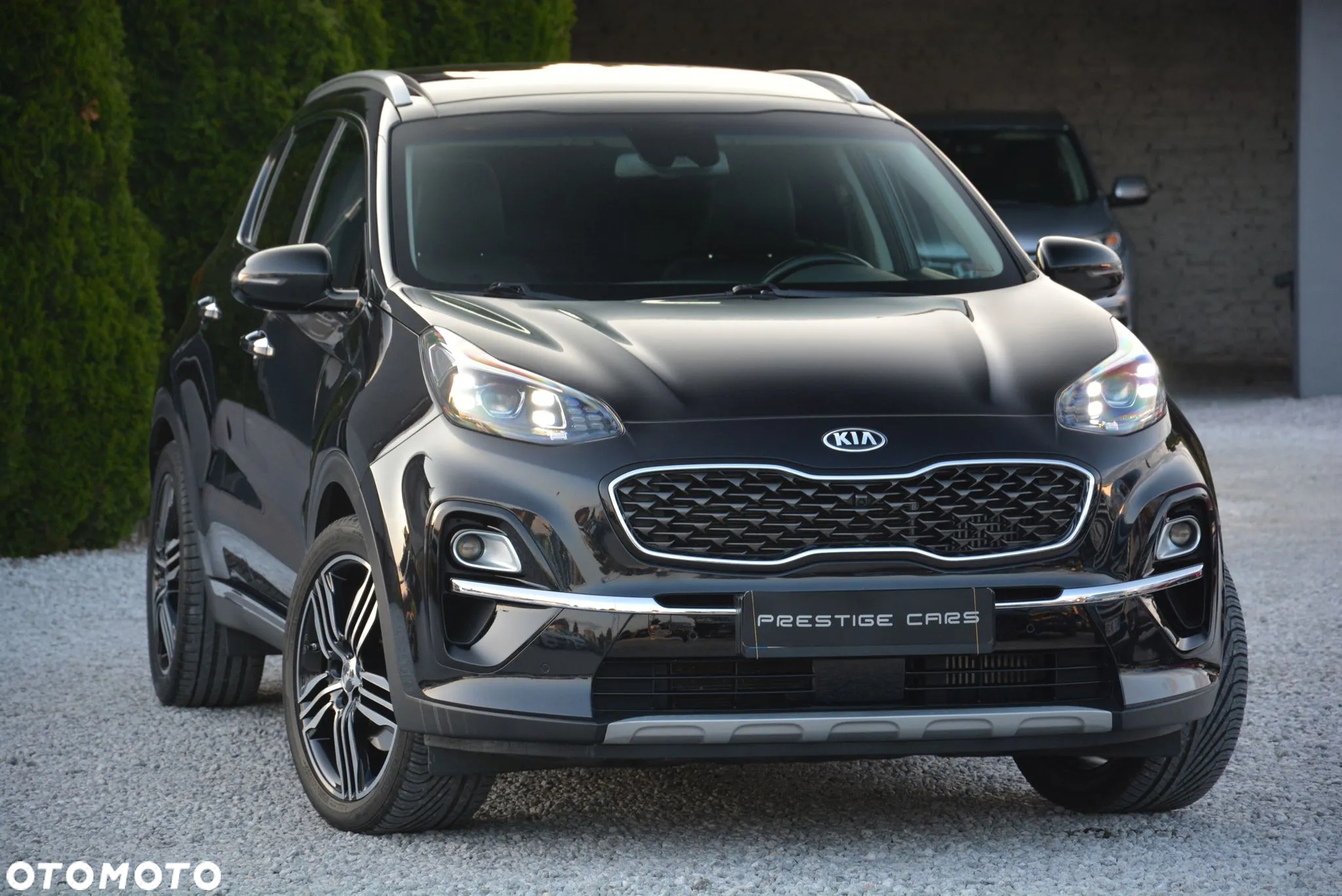 Kia Sportage 2,0 CRDI AWD Platinum - 2