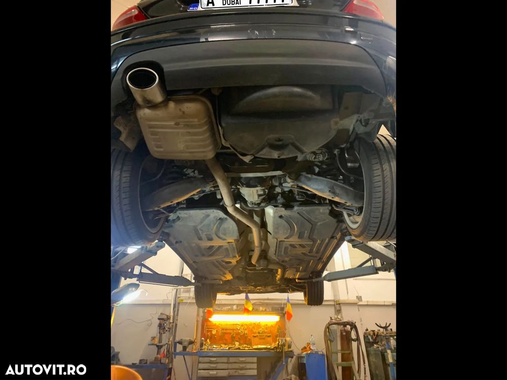 Mercedes-Benz C - 33