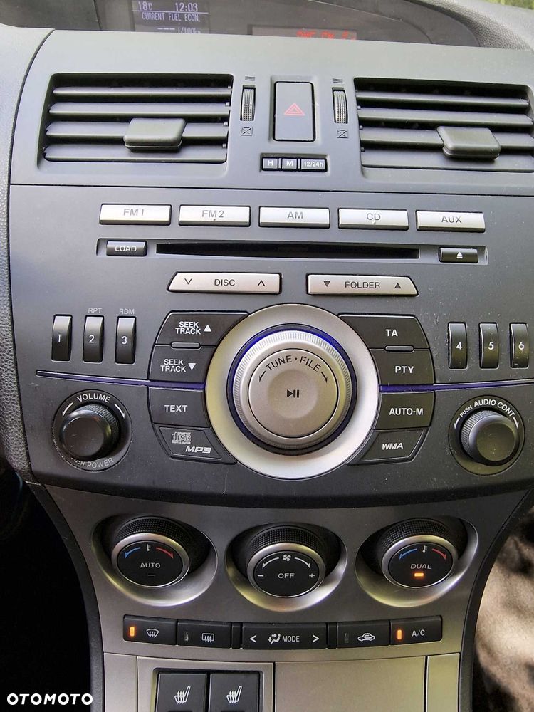 Mazda 3 - 7