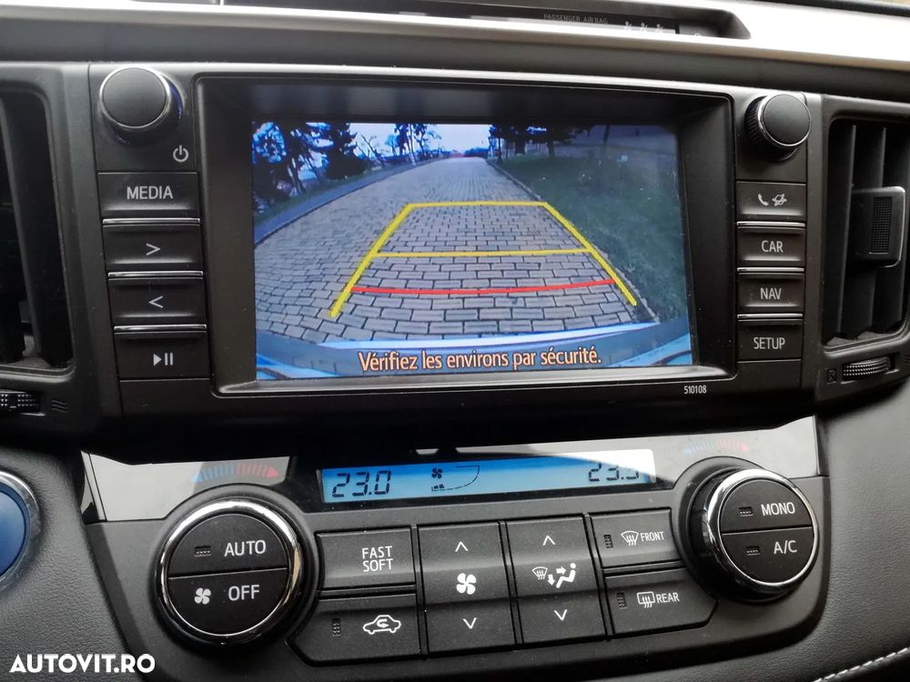 Toyota RAV4 2.5 VVT-i 4x2 Executive - 11