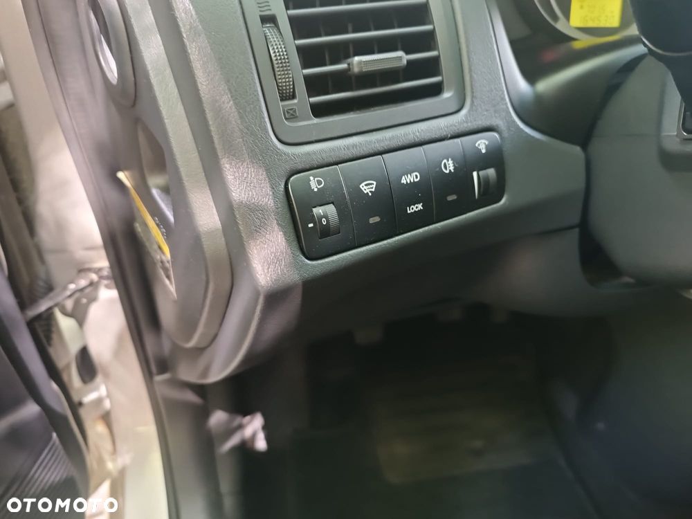 Hyundai Tucson 2.0 4WD GLS - 9
