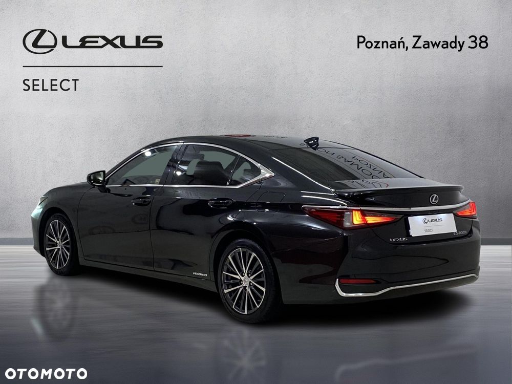 Lexus ES 300h Prestige - 9