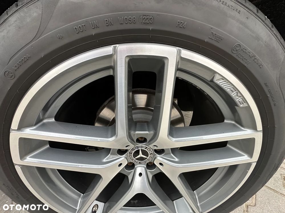 Mercedes-Benz GLE - 14