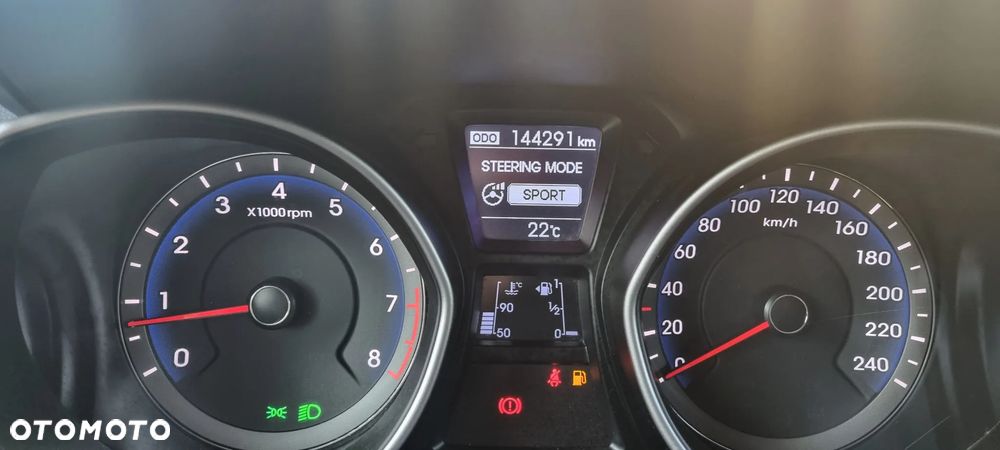 Hyundai i30 - 23