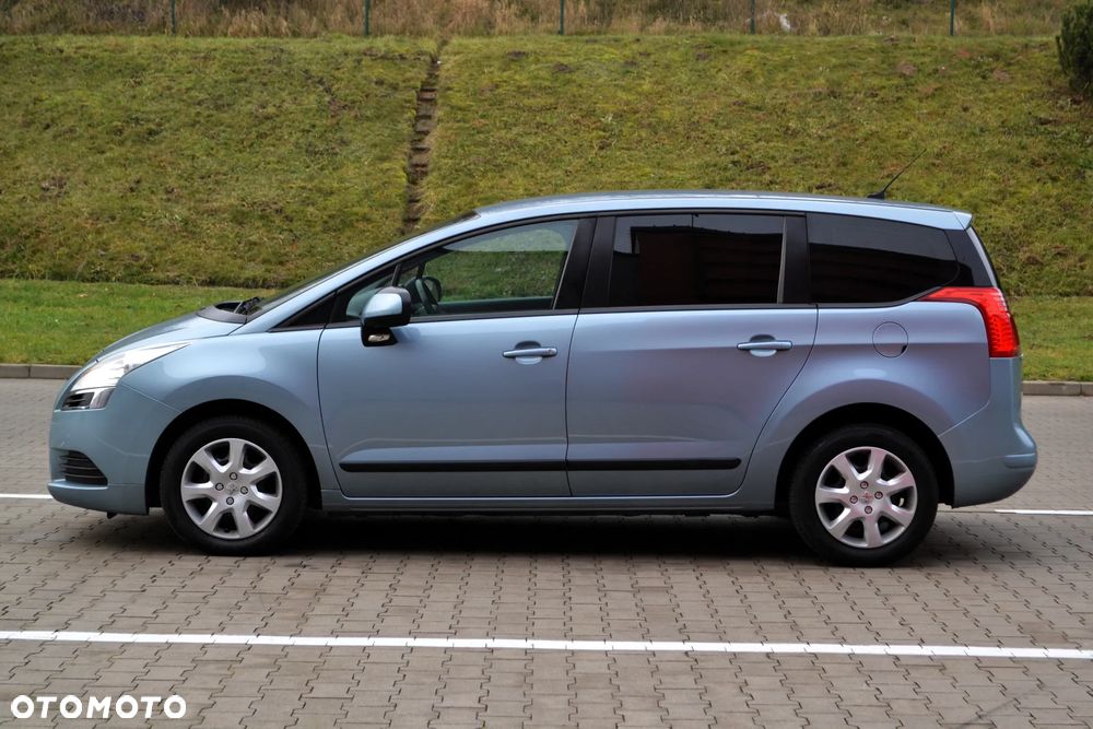 Peugeot 5008 120 VTi Tendance - 28