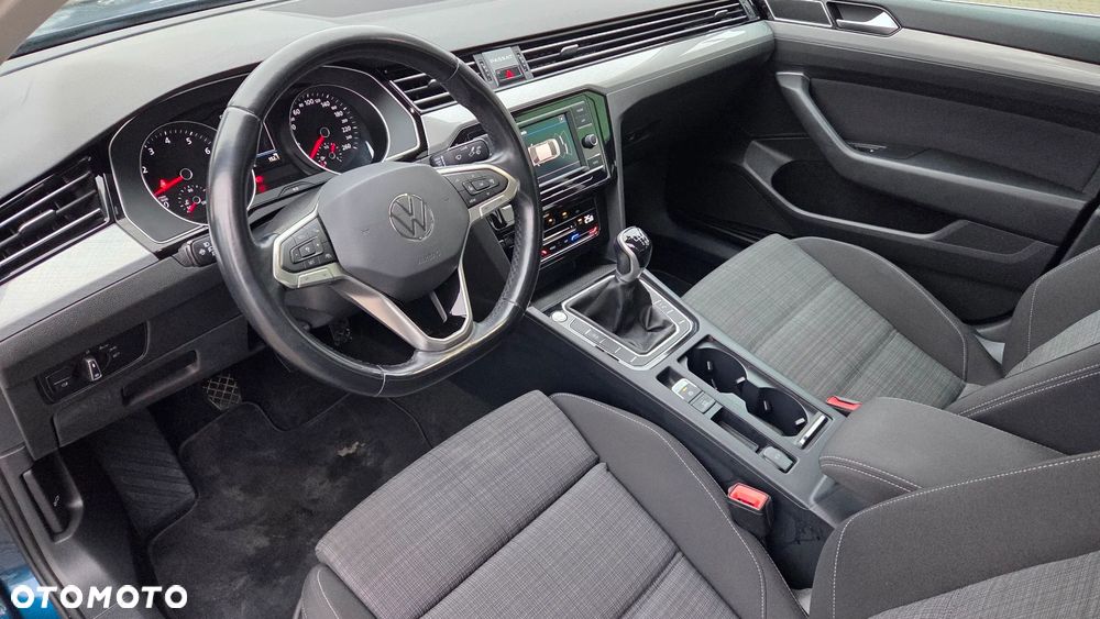 Volkswagen Passat 1.5 TSI EVO Business - 15