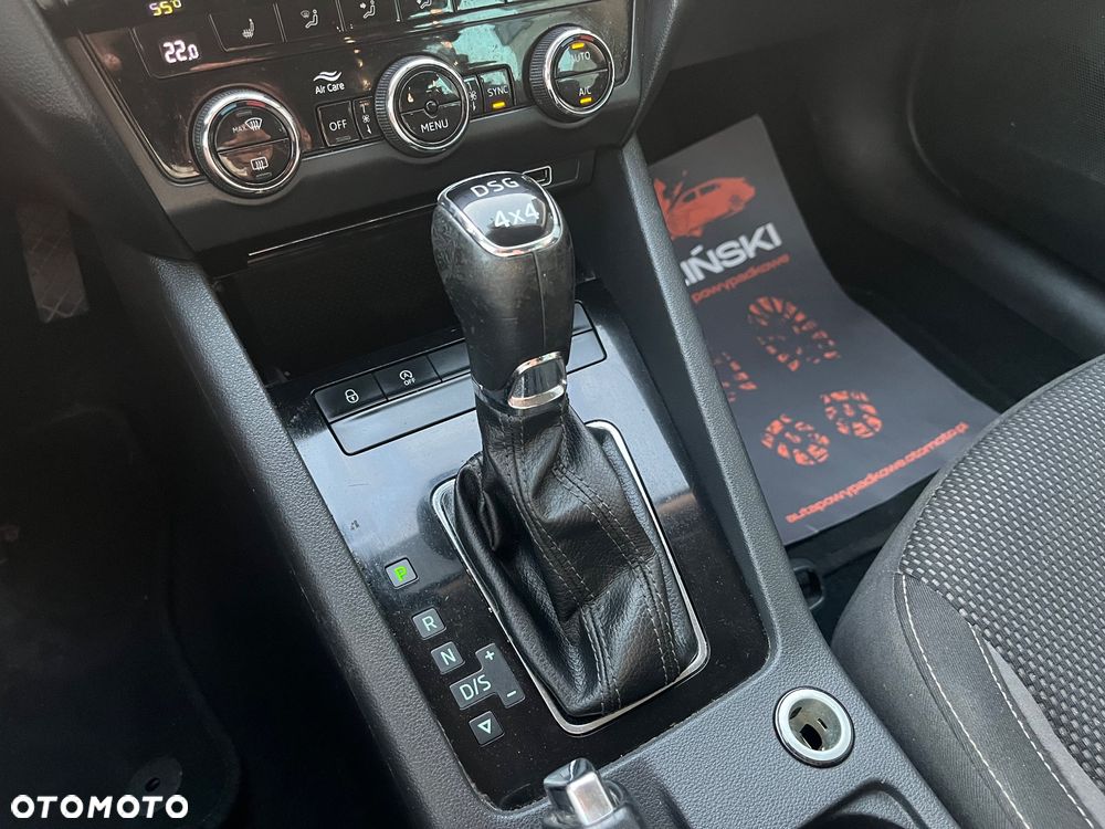 Skoda Octavia 2.0 TDI 4x4 DSG Scout - 12