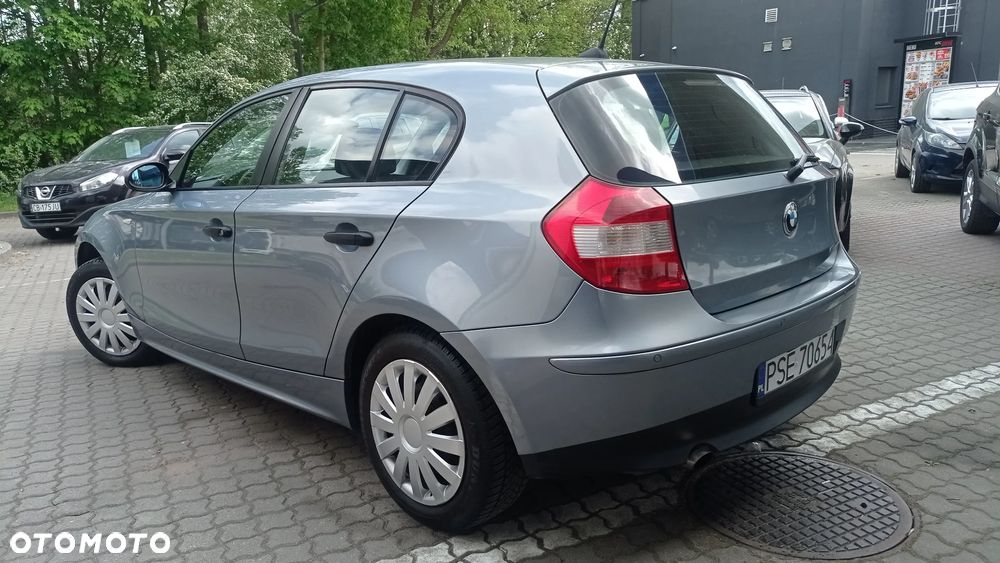 BMW Seria 1 - 17
