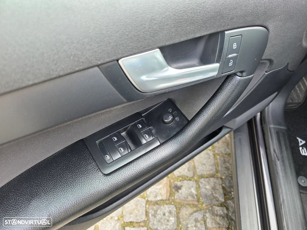 Audi A3 Sportback 2.0 TDi Attraction - 16