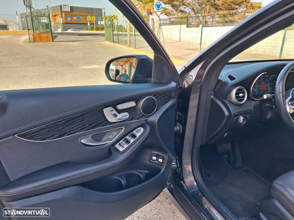 Mercedes-Benz GLC 300 e 4Matic - 12