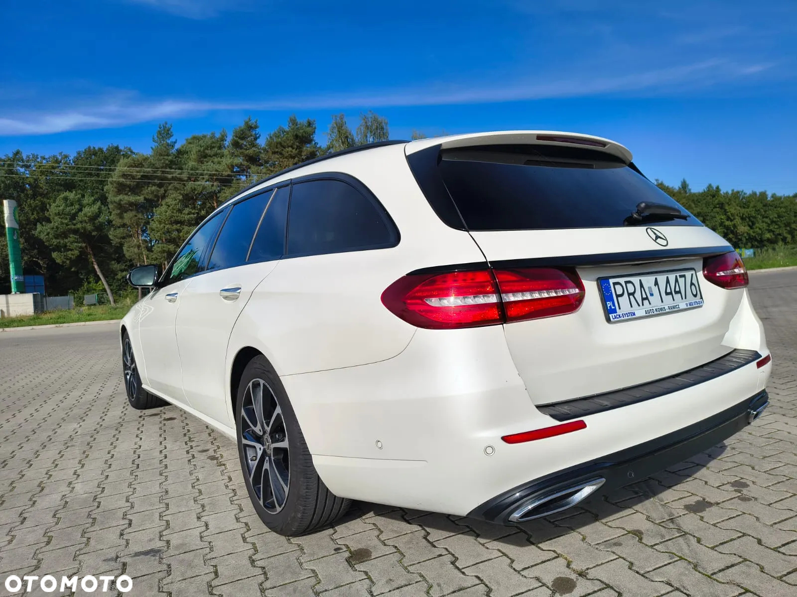 Mercedes-Benz Klasa E 300 d 9G-TRONIC - 7
