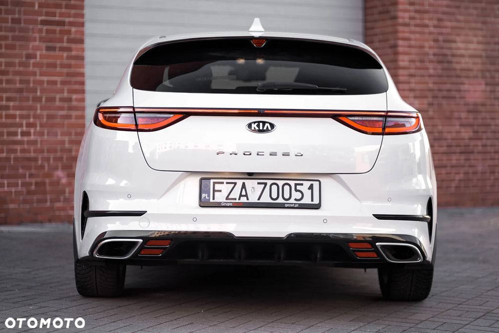 Kia ProCeed - 6
