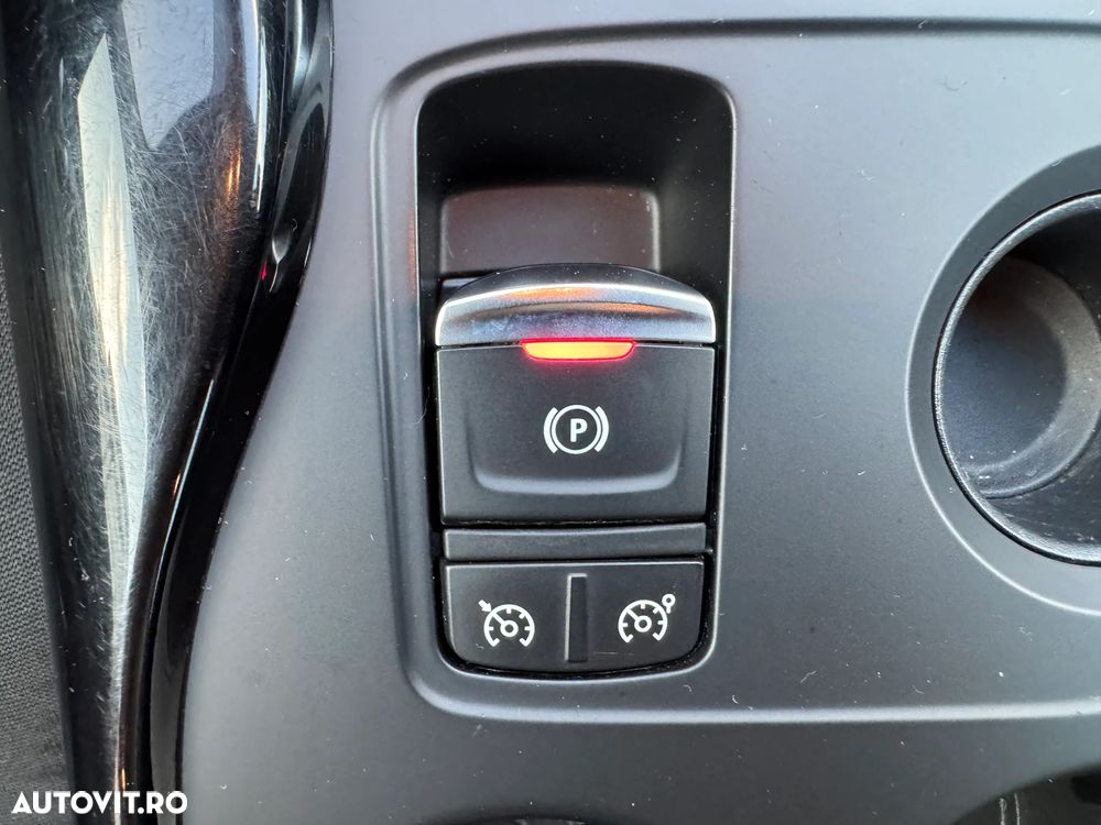 Renault Kadjar BLUE dCi 115 EDC BUSINESS EDITION - 23