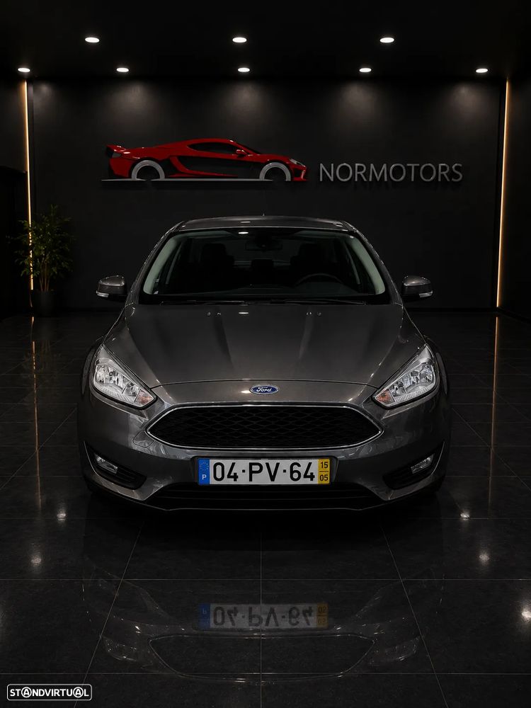 Ford Focus 1.0 SCTi Titanium - 1