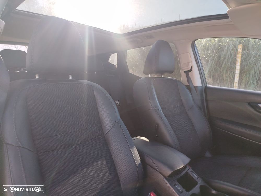 Nissan Qashqai 1.6 dCi Tekna+ Xtronic - 21