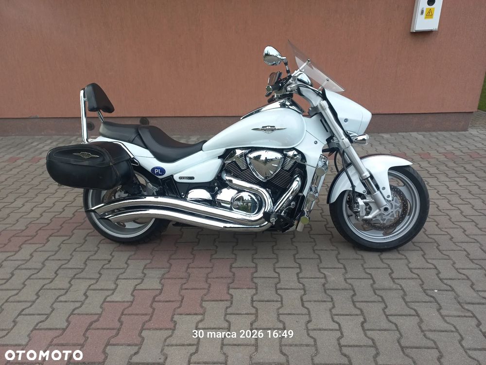 Suzuki Intruder - 5