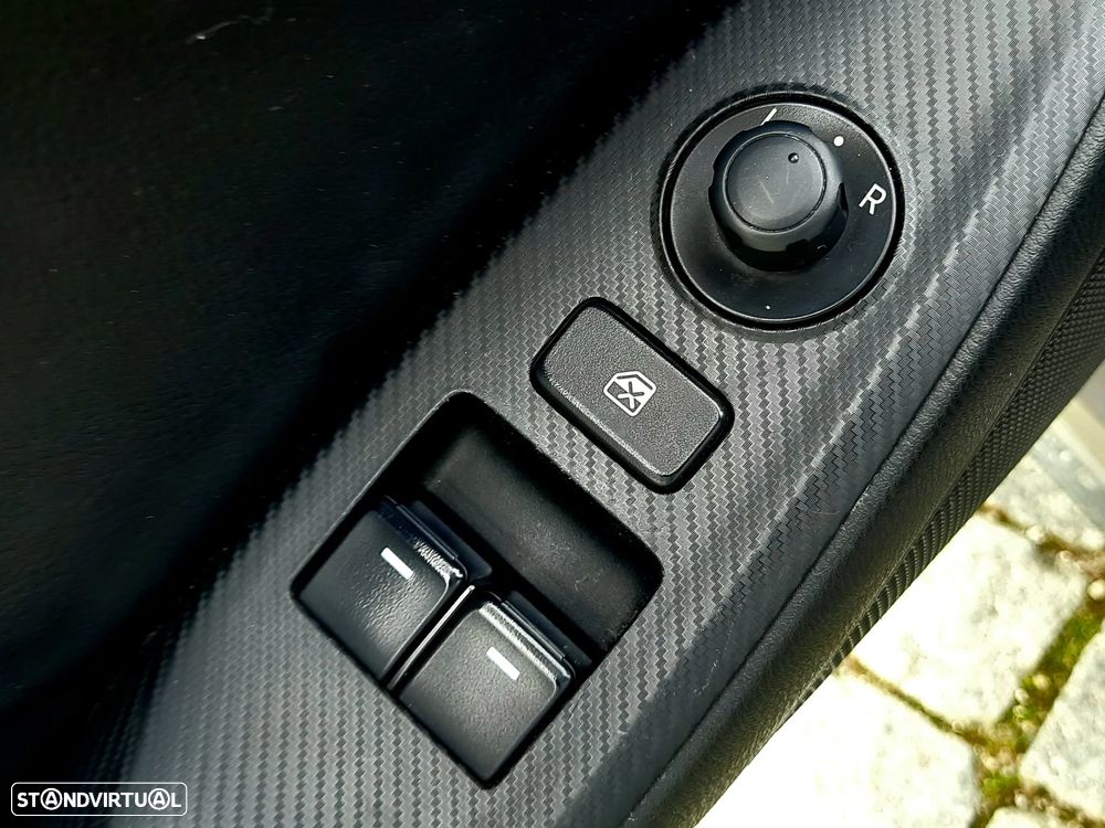 Mazda MX-5 1.5 RF Sky-G Exclusive Line - 16