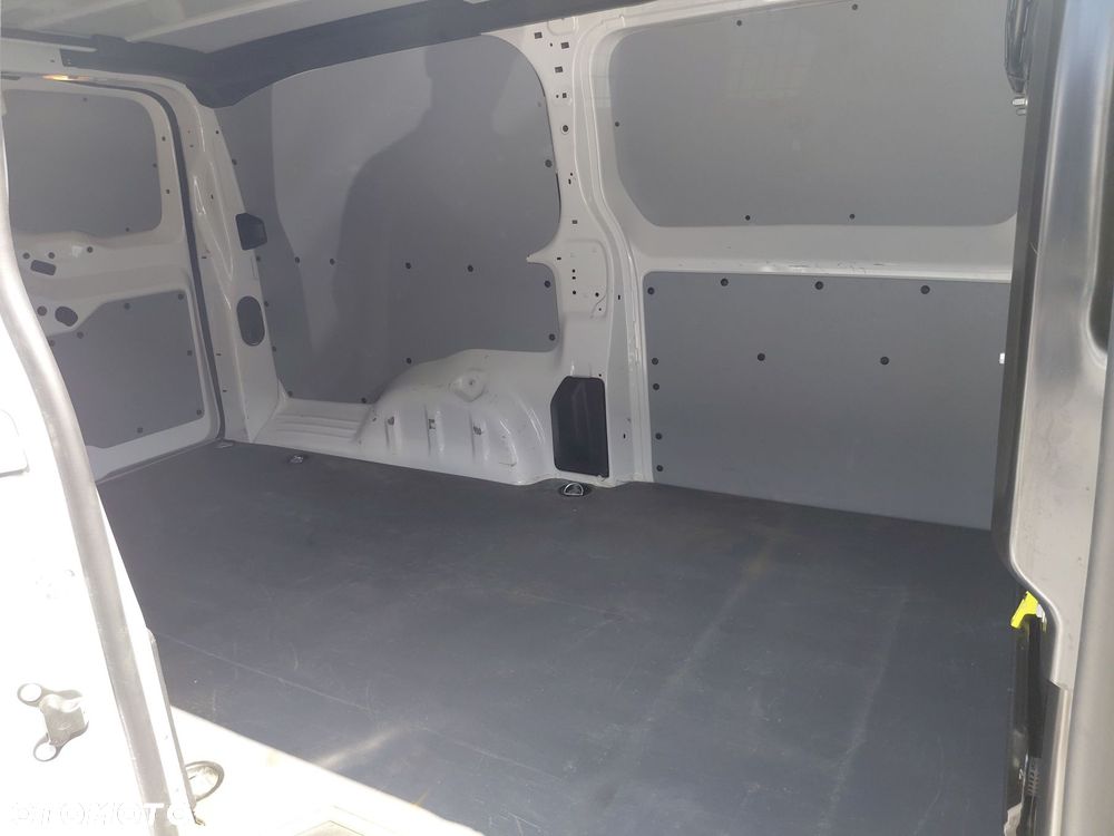 Toyota PROACE - 10