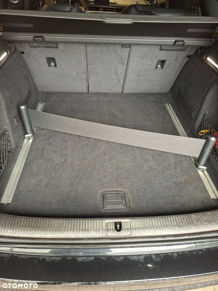 Audi A4 Avant 2.0 TDI Quattro Design S tronic - 12