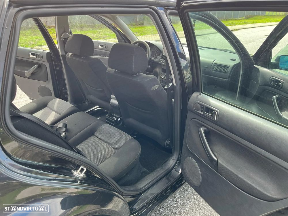 VW Golf - 11