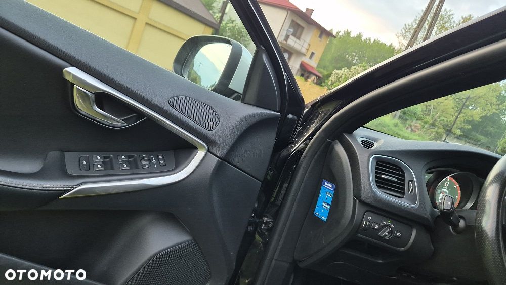 Volvo V40 D2 RDesign - 9