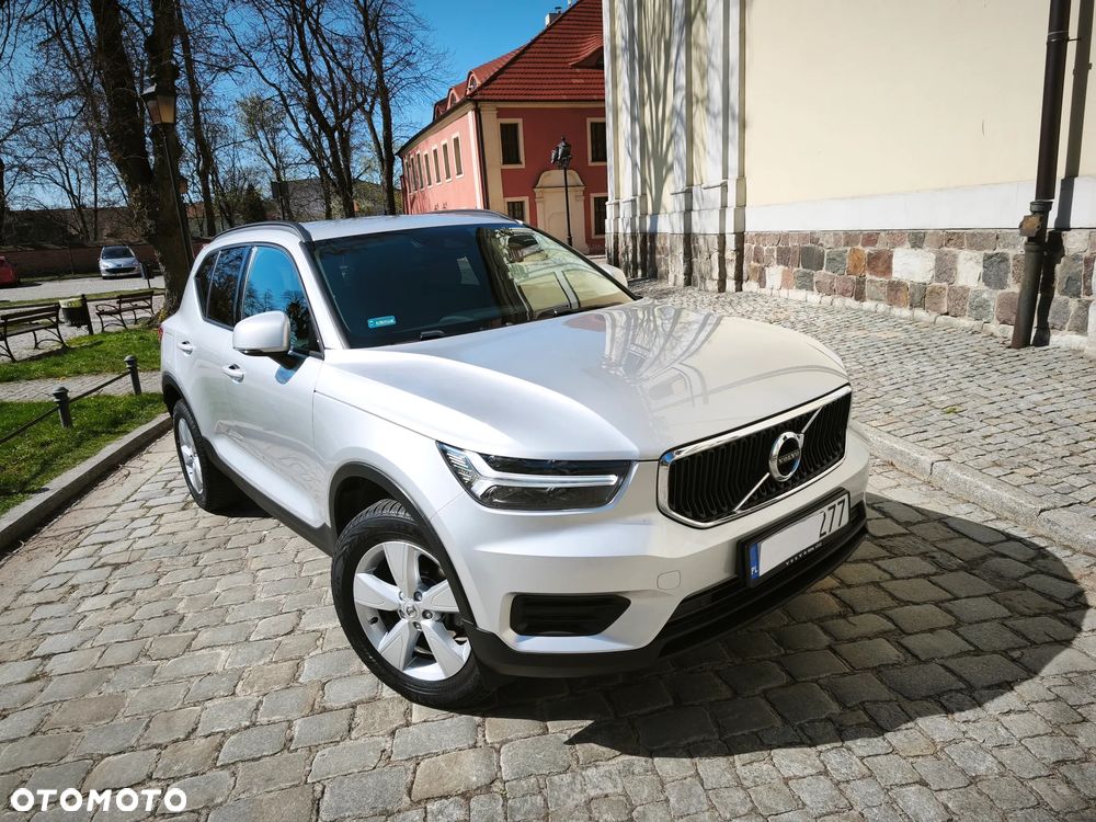 Volvo XC 40 D3 Momentum - 4