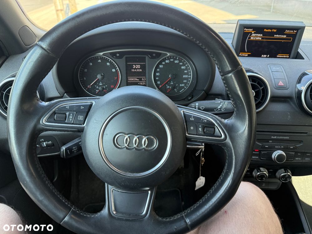 Audi A1 Sportback 1.4 TFSI cylinder on demand S line edition m S line Sportpaket - 11