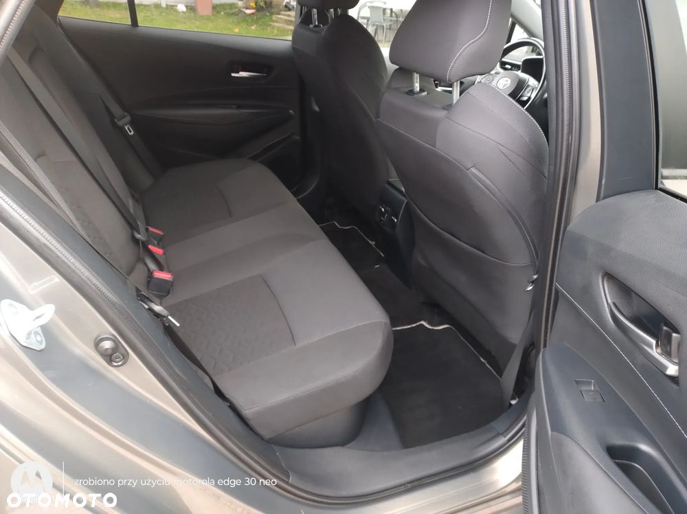 Toyota Corolla 1.8 Hybrid GPF Comfort - 38