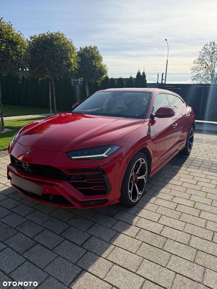 Lamborghini Urus - 18