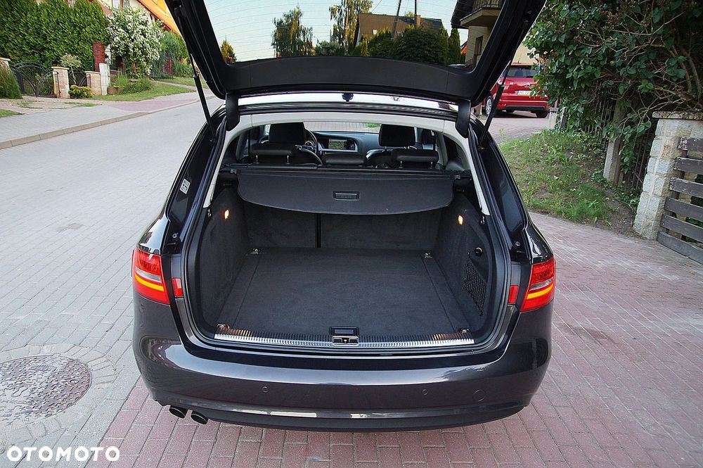 Audi A4 Avant 2.0 TDI DPF Attraction - 29