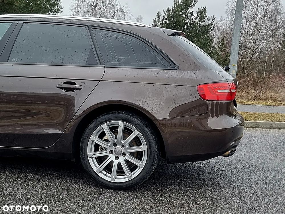 Audi A4 Avant 2.0 TDI DPF S line Sportpaket - 15