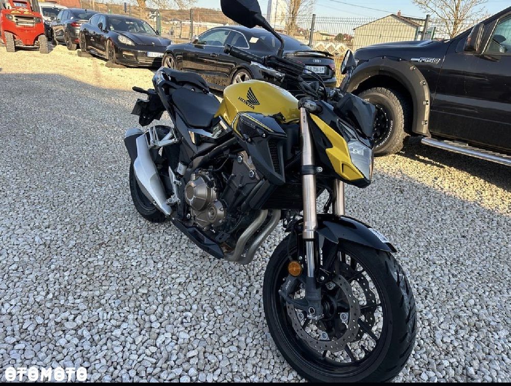 Honda CB - 2