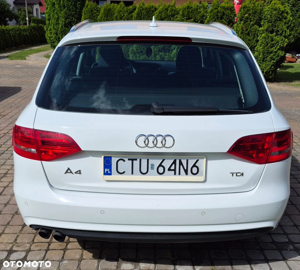 Audi A4 Avant - 4