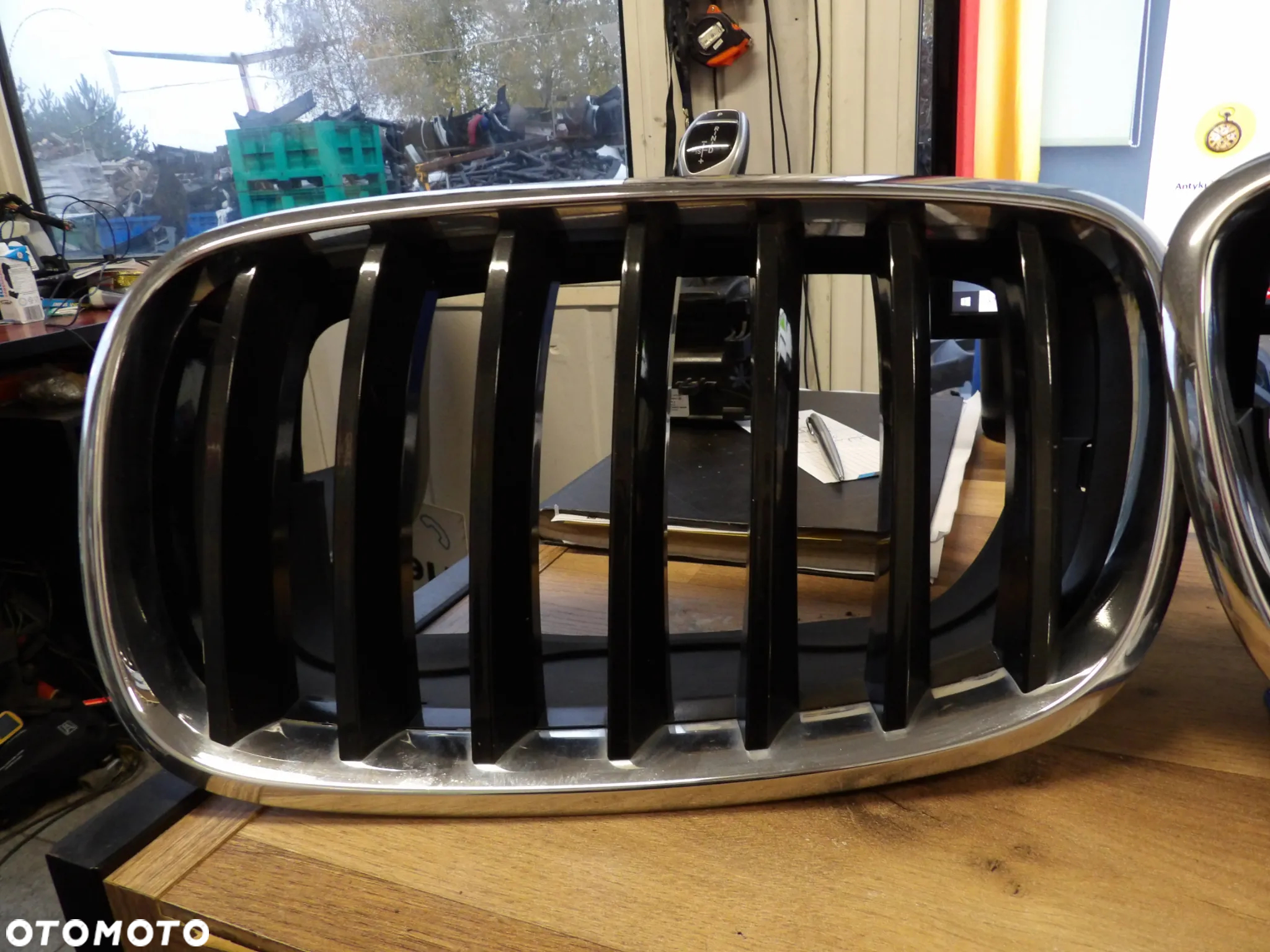BMW - E70,E71,X5,X6 - ATRAPA , GRILL , NERKA - PRAWA/LEWA - CENA ZA 1 SZT - 7171395  7171396 - 2