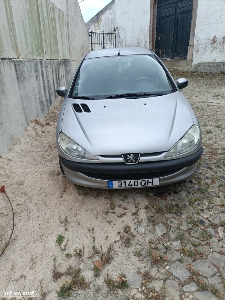 Peugeot 206