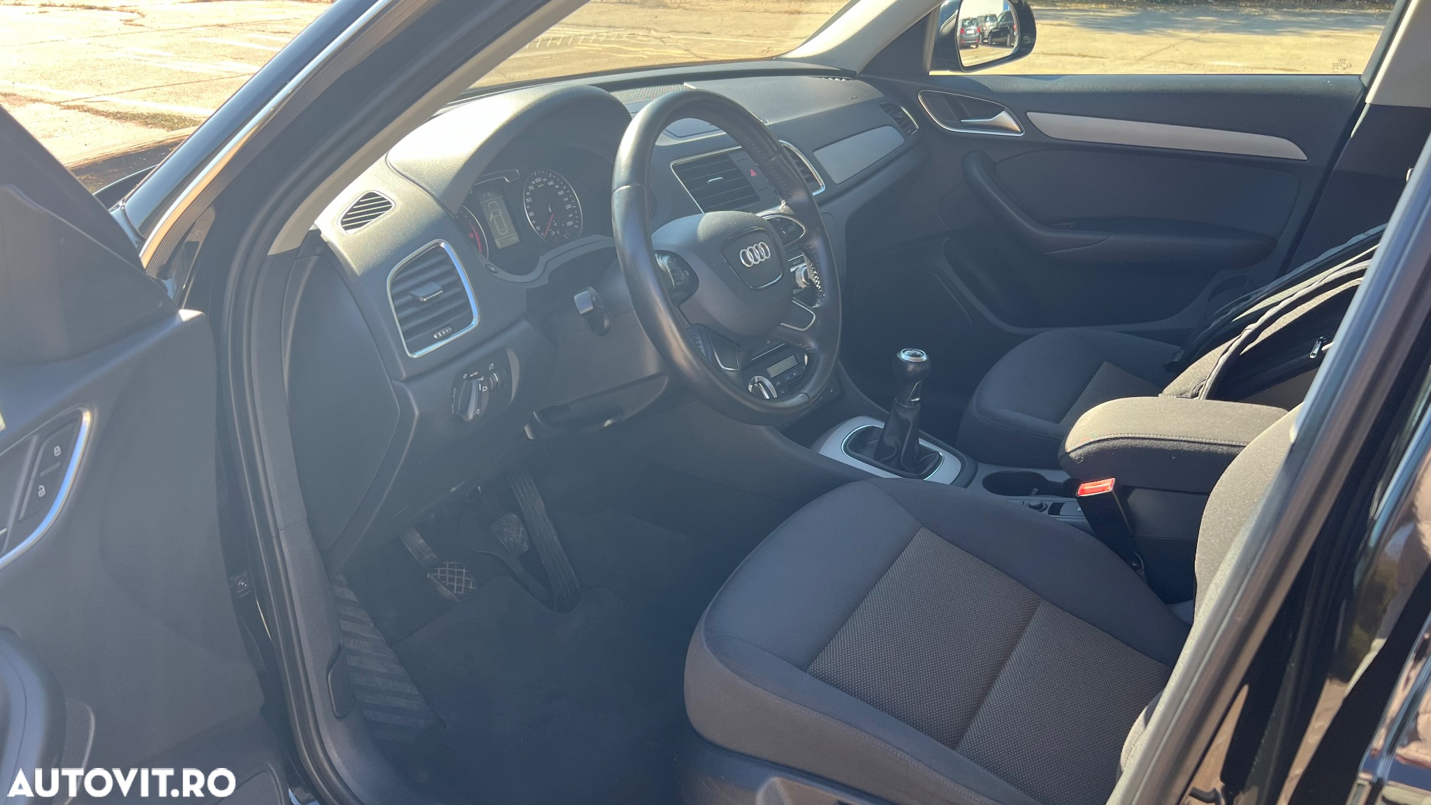 Audi Q3 2.0 TDI - 9