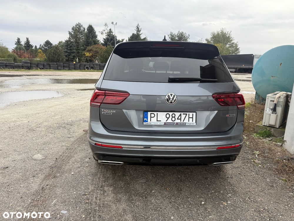 Volkswagen Tiguan Allspace 2.0 TDI 4Mot R-Line DSG - 6