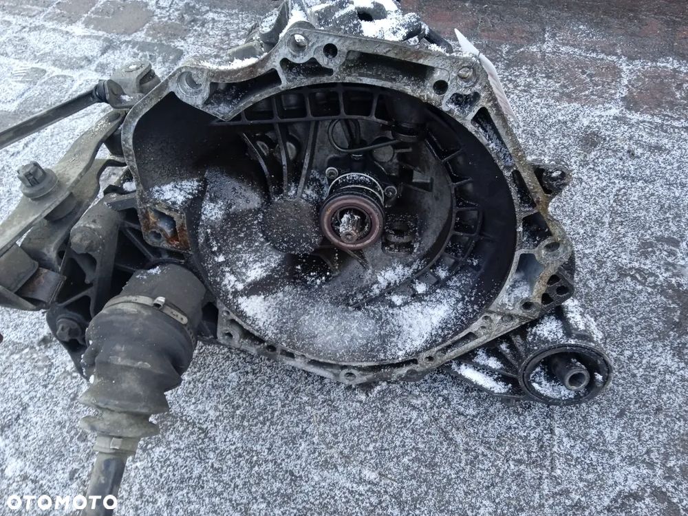 SKRZYNIA BIEGÓW OPEL COMBO CORSA C 00-06 1.4 BENZYNA - 2