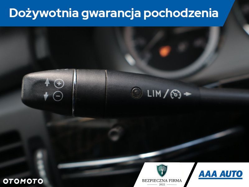 Mercedes-Benz GLK - 21