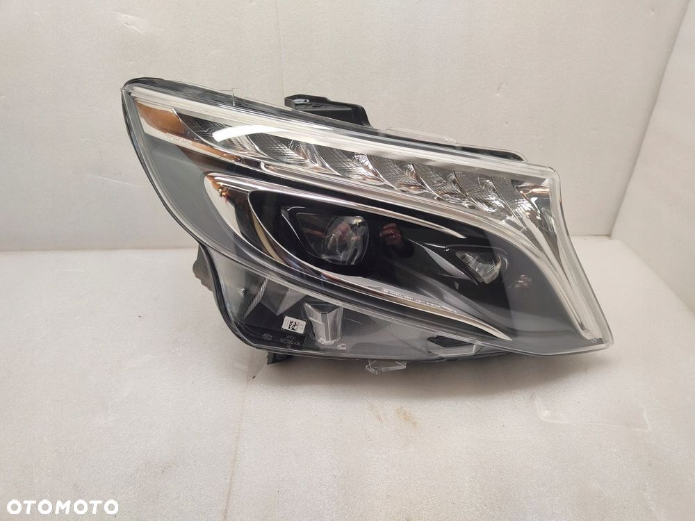 MERCEDES VITO V447 FULL LED LAMPA PRAWY PRZÓD A4479064700 - 1