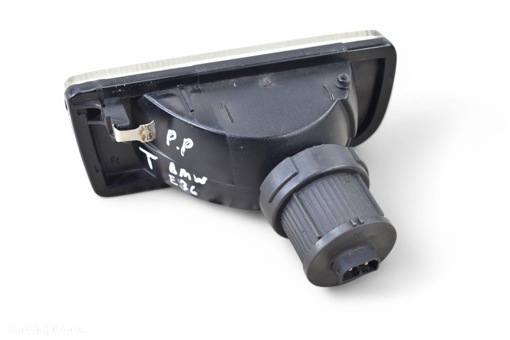 Halogen Lampa Przeciwmgielna Prawa BMW E36 8357398 EU - 3