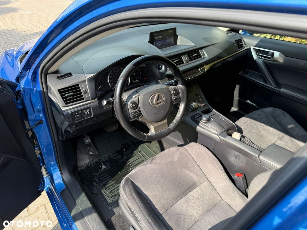 Lexus CT 200h Prestige EU6 - 6