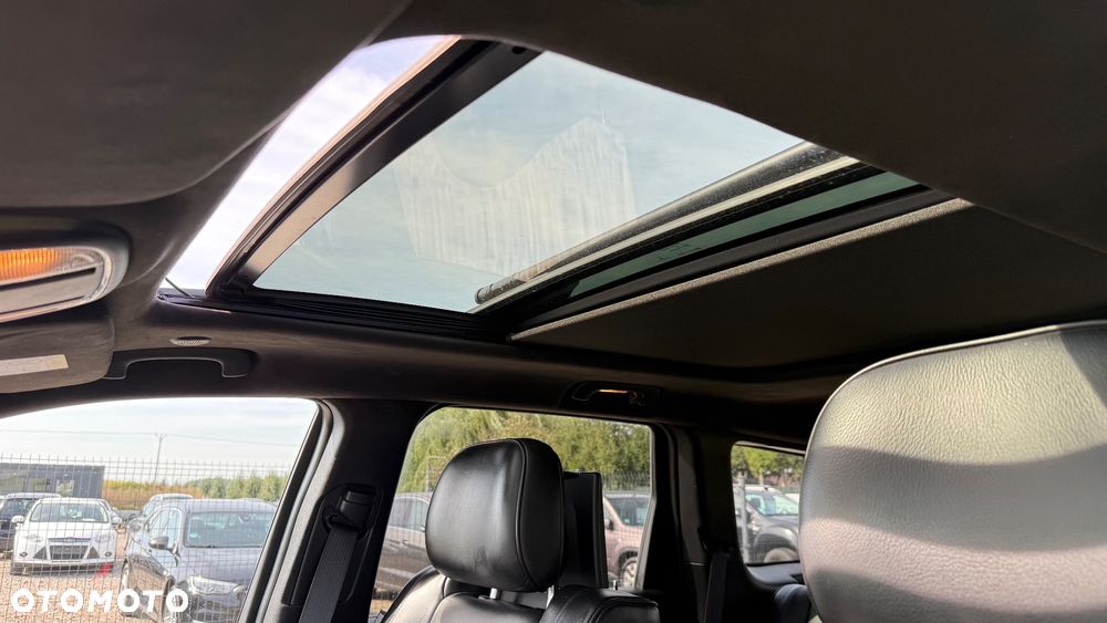 Jeep Grand Cherokee - 27