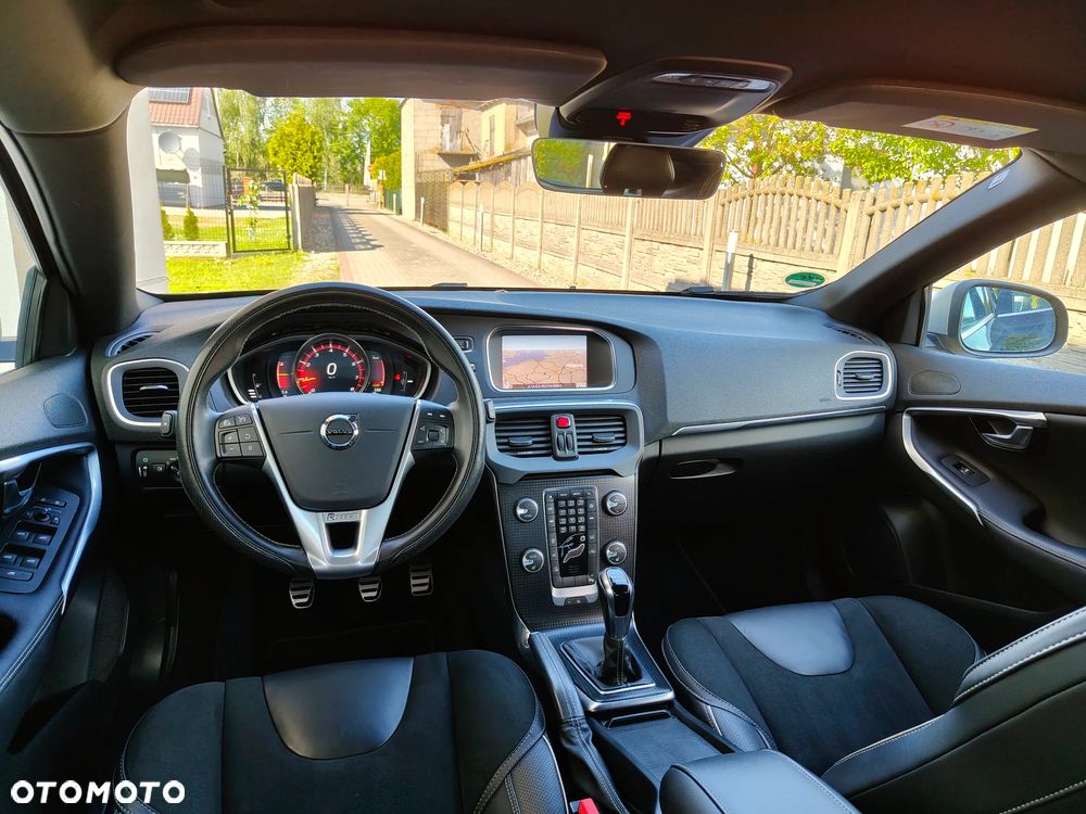 Volvo V40 T2 RDesign - 35